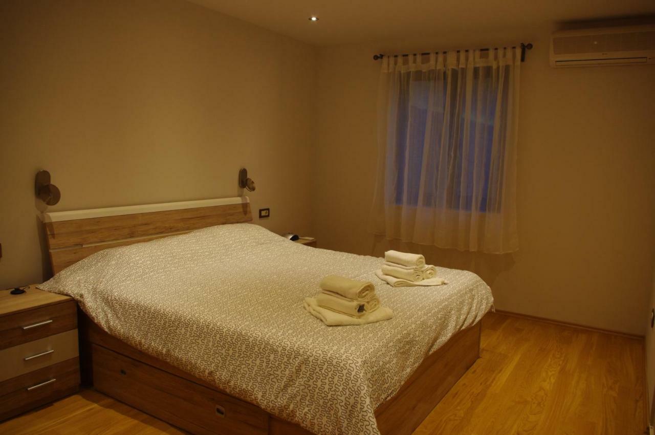 Apartment Verano Njivice Εξωτερικό φωτογραφία