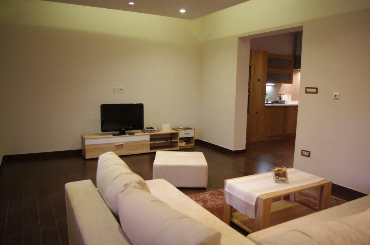 Apartment Verano Njivice Εξωτερικό φωτογραφία